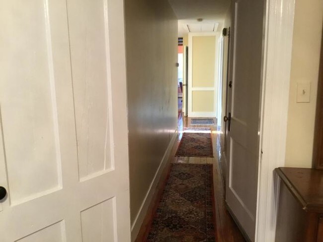 Building Photo - 2 bedroom in New Haven CT 06511