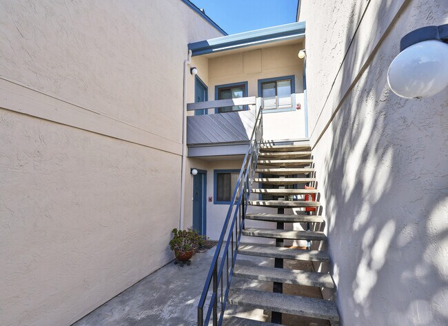 Foto del edificio - 847 Woodside Way #216