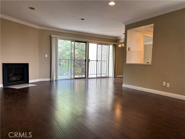 Building Photo - 1139 Rosecrans Ave