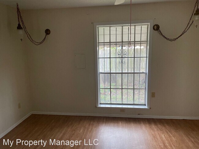 Building Photo - 2 br, 2 bath House - 2317 Loreco Street