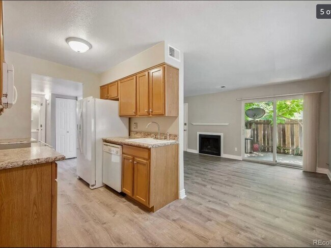 Foto del edificio - Charming 1-Bedroom Apartment in Denver – P...
