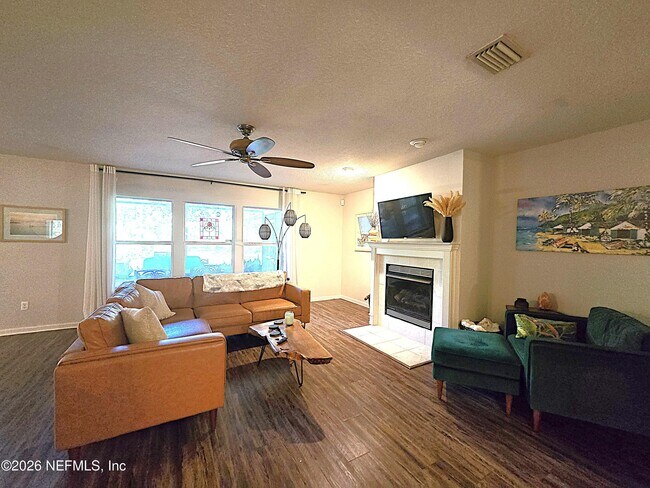 Building Photo - 963 Collinswood Dr