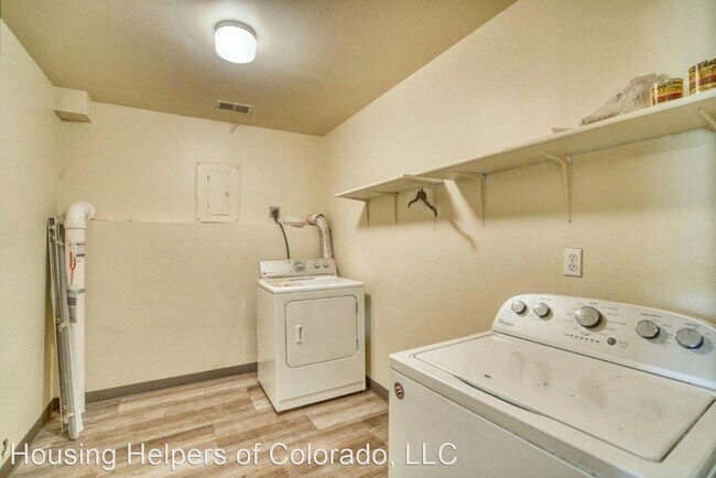 Building Photo - 5 br, 2 bath House - 2645 Folsom Street