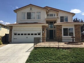 Building Photo - 3200 Cityview Terrace