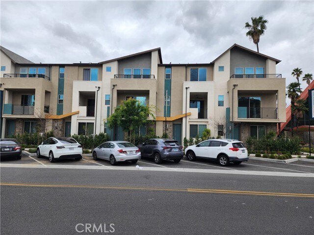 Building Photo - 107 Scratch Rd