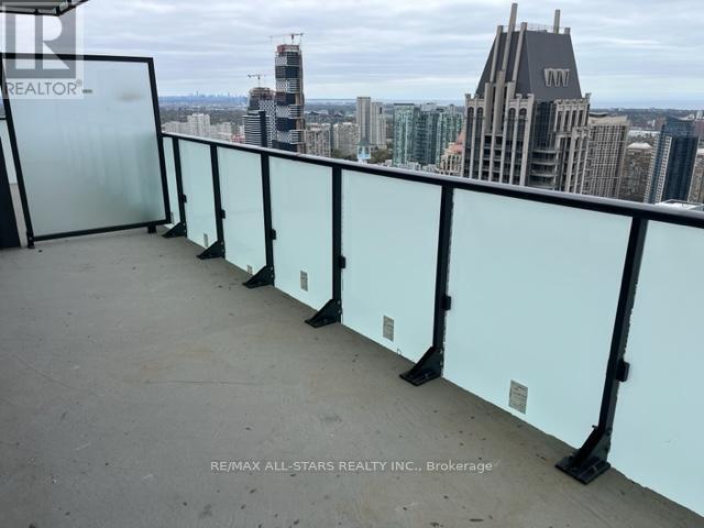 Building Photo - 430 Square One Dr