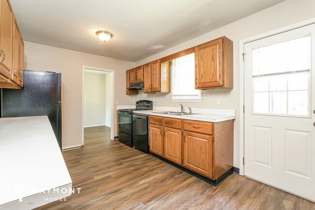Foto del edificio - 3-Bedroom Home in Greensboro, NC