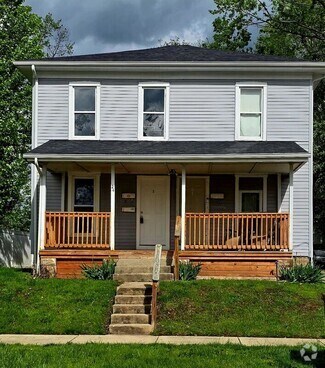 Building Photo - 24 Elm Ave