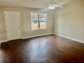 Building Photo - 146-148 Melody Ln NW