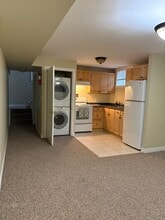 Building Photo - 3 Webb Av