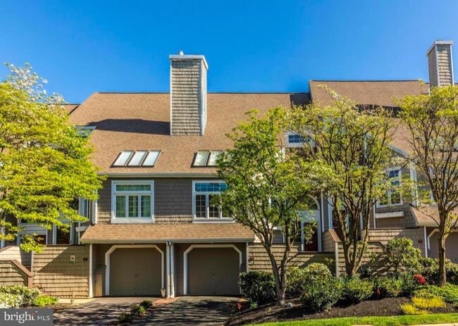 Building Photo - 8 Wellfleet Ln