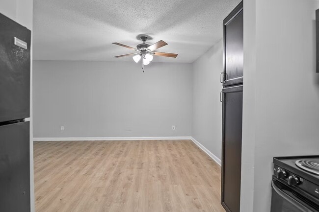 Building Photo - Stonehaven East