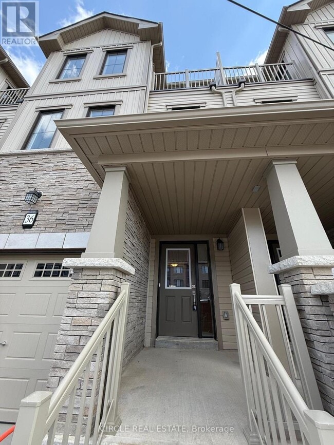 Building Photo - 36 Hine Rd