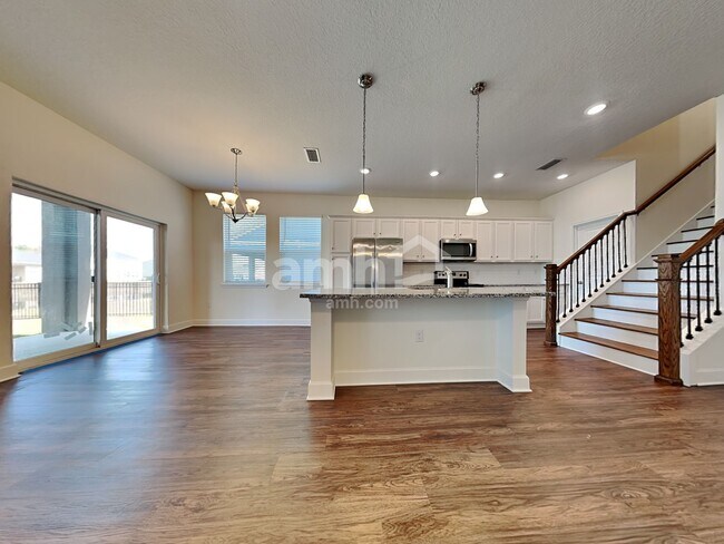 Foto del edificio - 502 Pine Terrace Drive