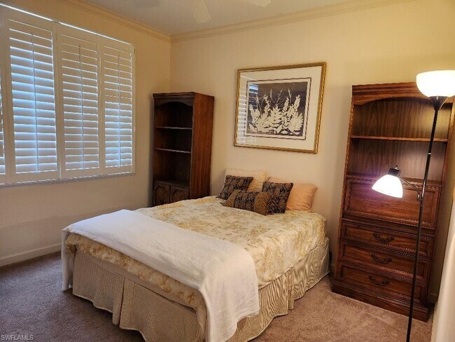 Building Photo - 6640 Beach Resort Dr