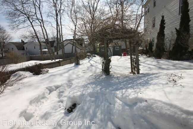 Building Photo - 2 br, 1 bath House - 43 Vannah Avenue