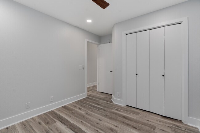 Building Photo - 16512 Trevin Cv