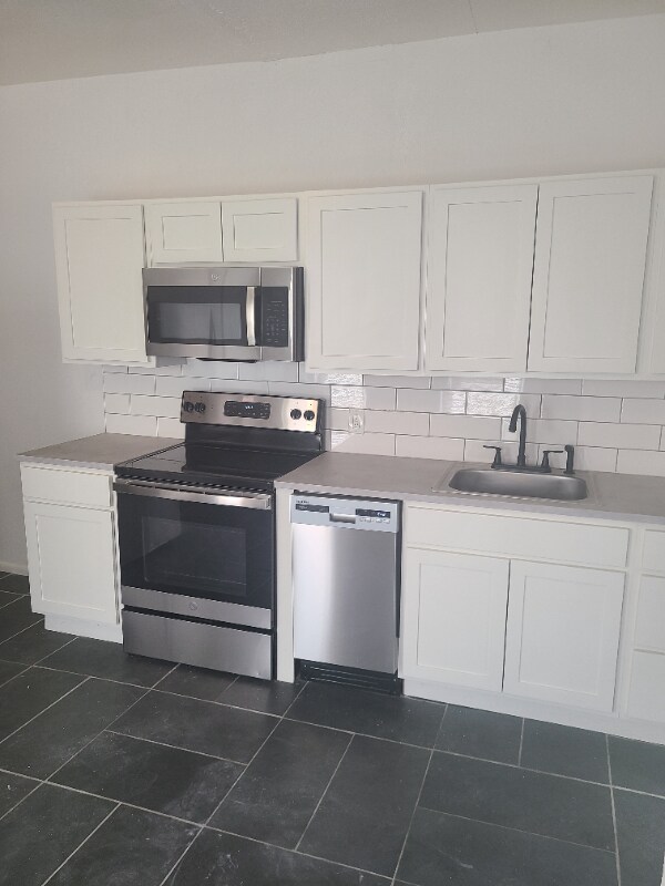 Foto principal - 86 Penney Ave