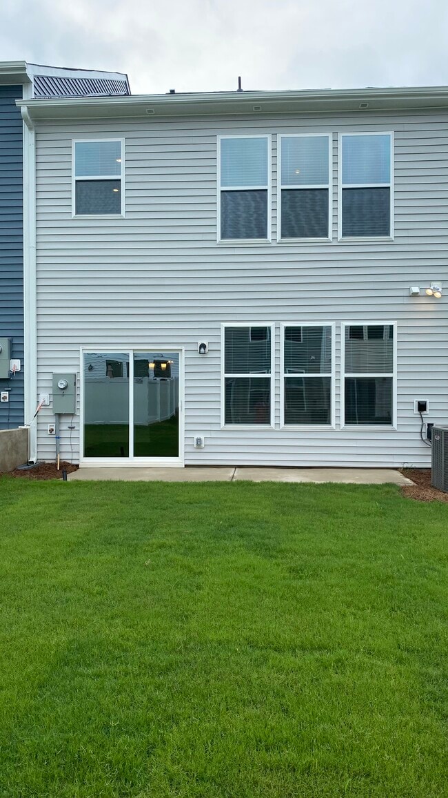 Building Photo - 190 Nimble Way