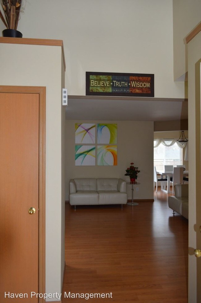 Foto del edificio - 2511 53rd Ave NE