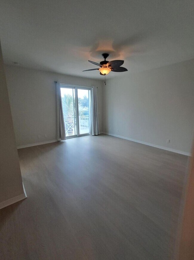 Foto del edificio - 3254 S Caroline Dr