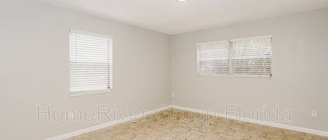 Foto del edificio - 3530 Washington St