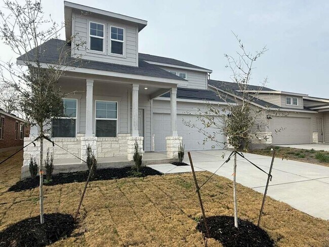 Foto del edificio - 561 Sormonne Lp