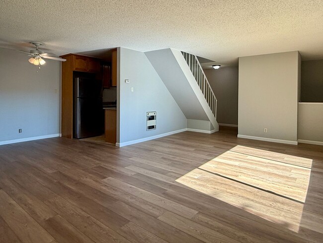 Building Photo - Must see to appreciate 3 bedroom, 2.5 bathroom condo with Cupertino Schools!