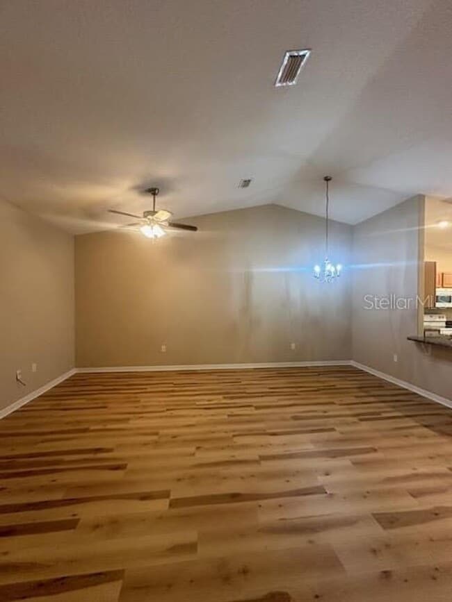Building Photo - 61 Pine Haven dr