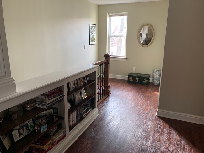 Foto del edificio - 5118 Dresden Way