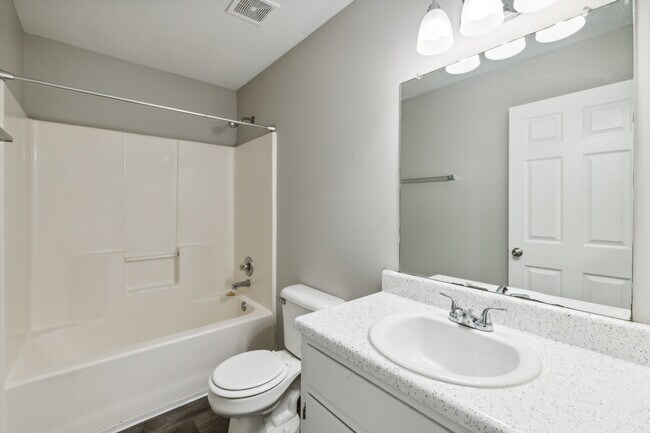 Foto del edificio - The Element Clarksville