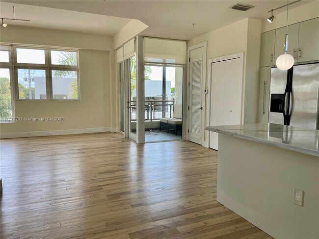 Building Photo - 6701 Biscayne Blvd