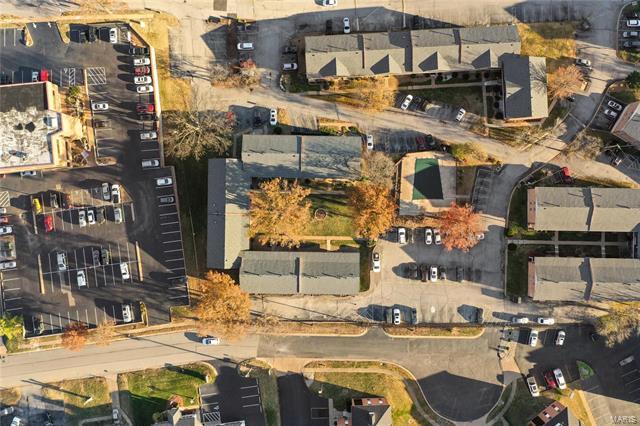 Building Photo - 6911 Colonial Woods Dr
