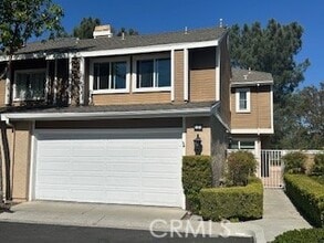 Building Photo - 80 Meadowood