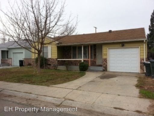 Primary Photo - 5620 Bonniemae Way