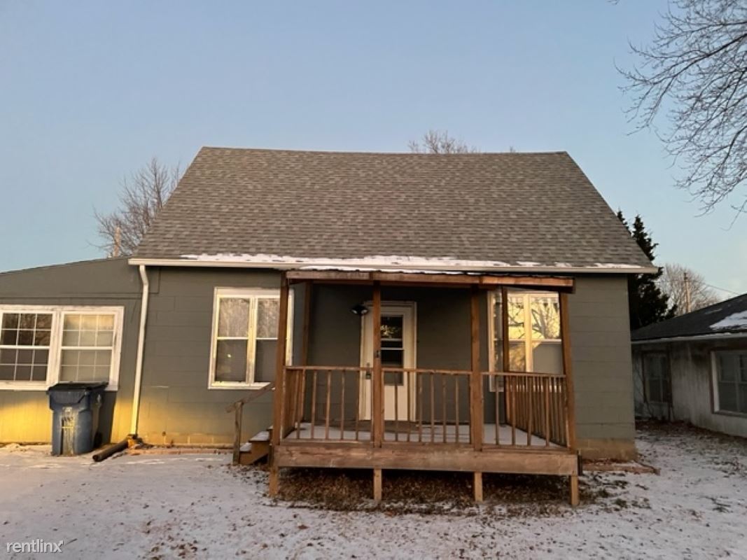 1408 N Main St, Eureka, KS 67045 House Rental in Eureka, KS
