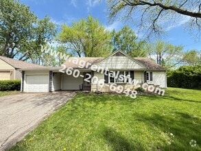 Building Photo - 4660 Taylor St