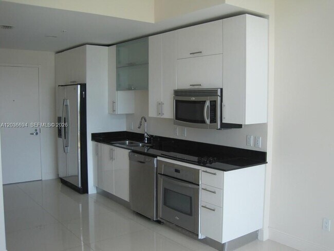Foto del edificio - 60 SW 13th St