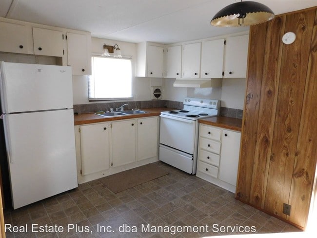 Building Photo - 3 br, 1 bath House - 780 Ward Field Road