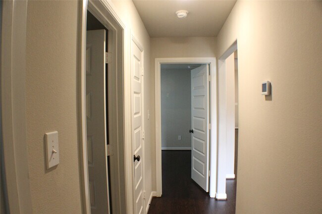 Building Photo - 8115 Anderwood Knl Trce