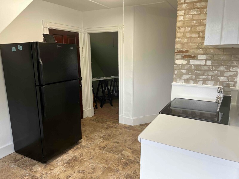 32 Wesley Dr Unit 3, Saint Johnsbury, VT 05819 Room for Rent in Saint