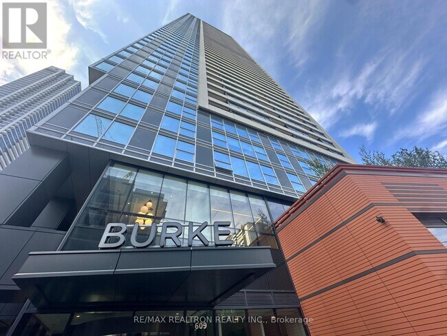 Photo du bâtiment - 609 Sherbourne St