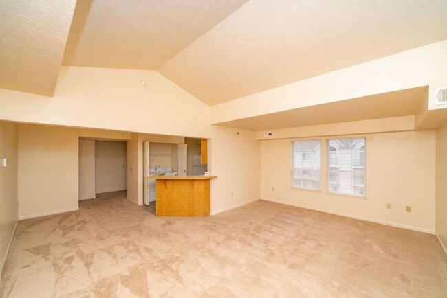 Building Photo - Dupont Lakes Apartments