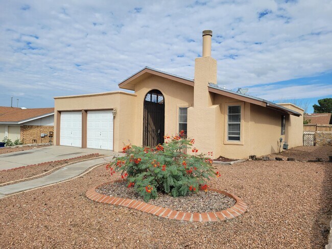 Building Photo - 721 Derrickson Dr