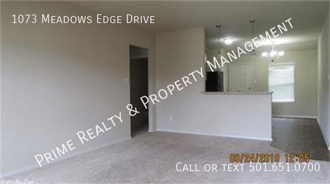 Building Photo - 1073 Meadows Edge Dr