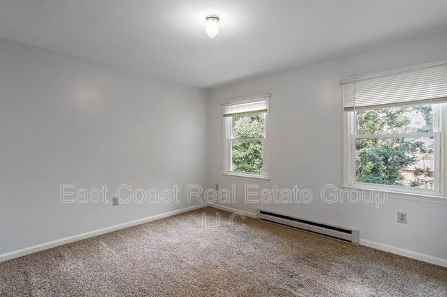Building Photo - 106 N Mont Valla Ave