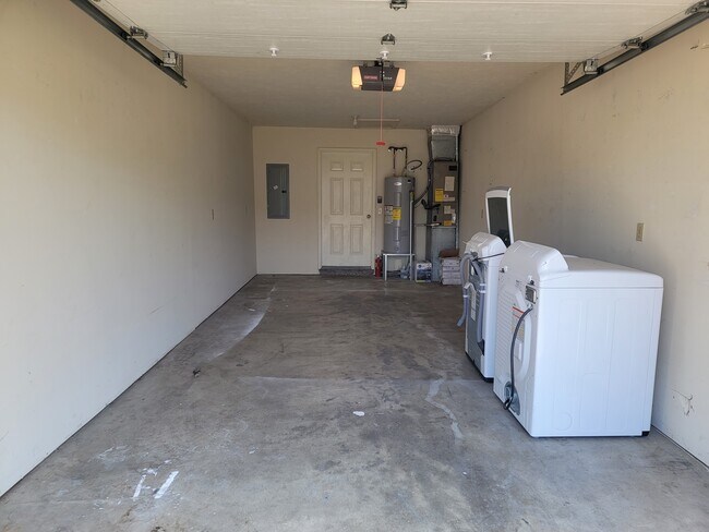 Foto del edificio - 6722 Boston Dr