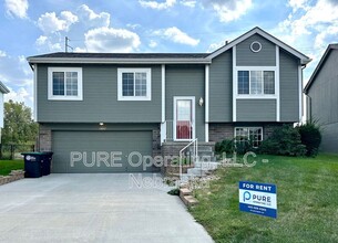 Building Photo - 11657 Bauman Ave