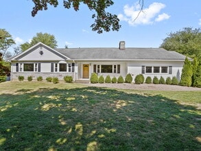 Building Photo - 570 Morehouse Rd