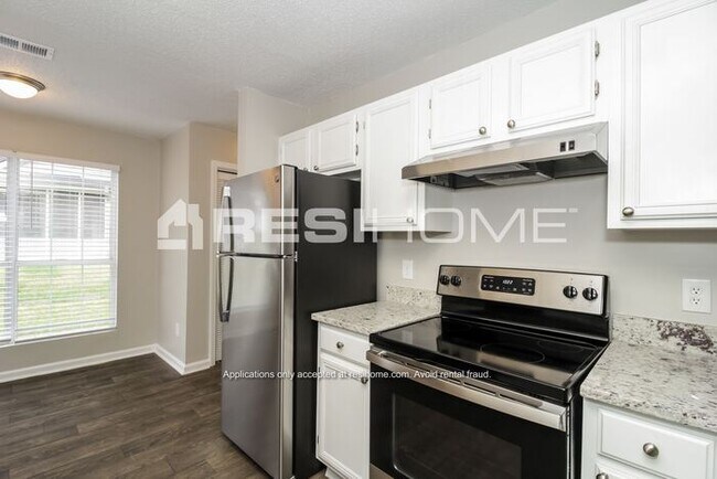 Foto del edificio - 3501 Baroney Ln SW